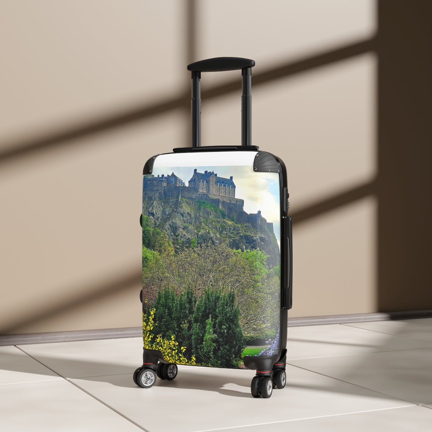 Recognized in Seconds!  The Famous Edinburgh Castle Scenic Scottland Suitcase